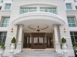 The Rose Residence, Bangkok