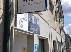 Albergue O Trisquel, hotel v destinaci O Pedrouzo