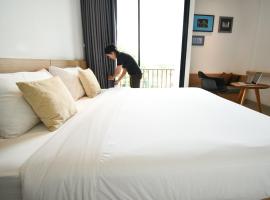B Boutique Residence, hotel near Surat Thani Airport - URT, Suratthani