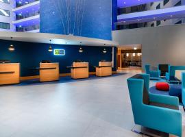 Holiday Inn Express - London Heathrow T4 by IHG, hotel v destinaci Hillingdon