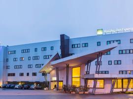 Holiday Inn Express Milan-Malpensa Airport by IHG, hotel in Case Nuove