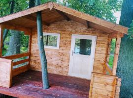Šeberák - ubytování v chatičkách a v luxusních stanech, hotel u Pragu
