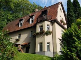 Pension Family, hotel v Karlových Varoch