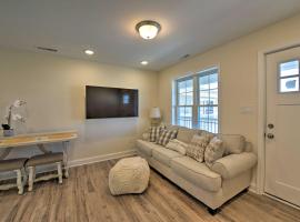 Welcoming Wildwood Condo about 1 Block to Beach!, hotel in Wildwood
