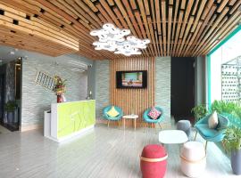 Felicity Island Hotel, hotel near Mactan–Cebu International Airport - CEB, Mactan