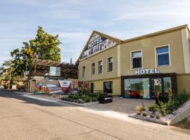 Wellness Hotel Kocanda, hotel v destinaci Děčín