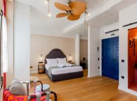 Danae Hotel