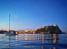 Palazzo Palumbo, hotel a Procida