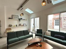 Maison LAURENTZENIA, B&B in Saint-Jean-Pied-de-Port