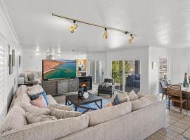 St George Vacation Rental Condo sleeps 9 guest with Resort Amenities, hotel in St. George