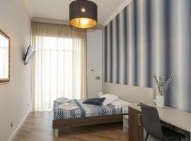Rooms Garibaldi, hotel v Neapoli