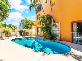Siesta Key Village, Heated Pool, Beach Access 4 min Walk, 1bdr, hotel in Siesta Key