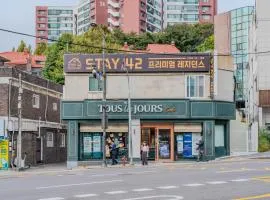 stay 42 Gwangjang