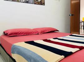 Al Ghazali Homestay, hotel di Seri Iskandar