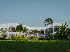 Harmony Resort Boutique Hotel, hotel poblíž Mezinárodní letiště Banjul - BJL, Banjul