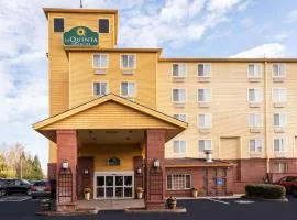 La Quinta by Wyndham Portland Airport