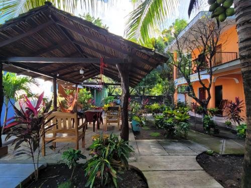 Ometepe House