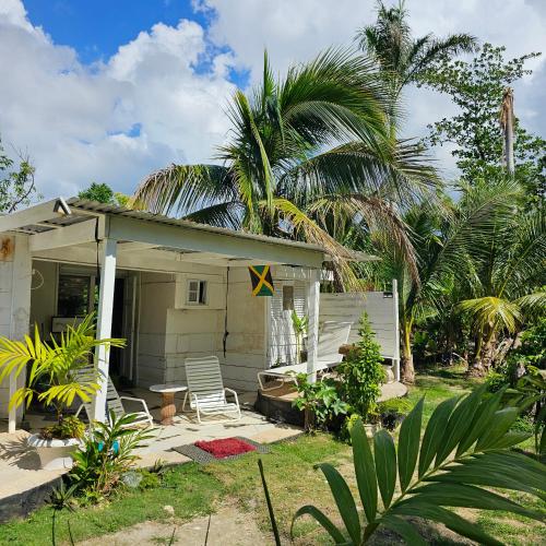 Doc home style cabin