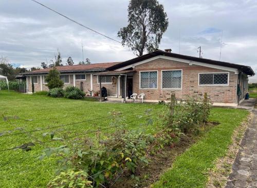 Quito Eco Lodge Airport - B&B