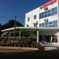 Woodpecker Resort Hotel, hotel poblíž Mezinárodní letiště Banjul - BJL, Banjul