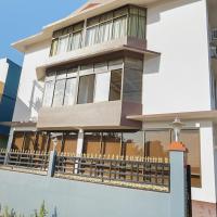 Pemaling Lords Eco Inn Guwahati, hotel near Lokpriya Gopinath Bordoloi International Airport - GAU, Guwahati
