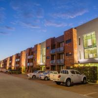 Perth Ascot Central Apartment Hotel Official, hotel near Perth Airport - PER, Perth