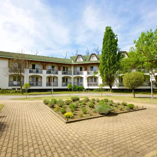 Auguszta Hotel, hotel Debrecenben