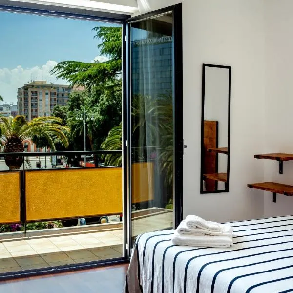 Travel B&B, hotel in Bari