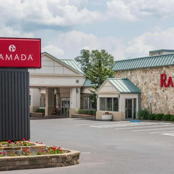 Ramada by Wyndham State College Hotel & Conference Center, hotel sa State College