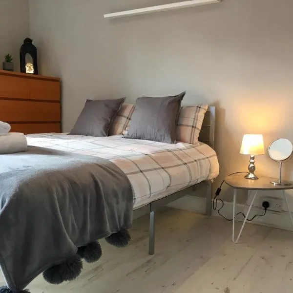 THE LIMES Guest House, hotel in Birmingham