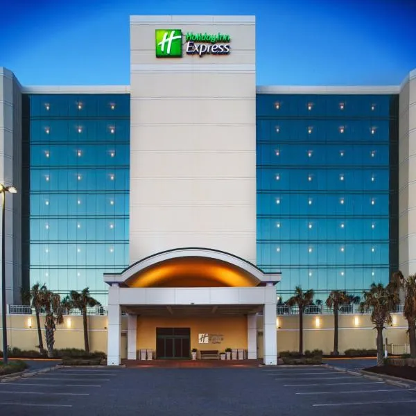 Holiday Inn Express & Suites VA Beach Oceanfront by IHG, hotel v mestu Virginia Beach