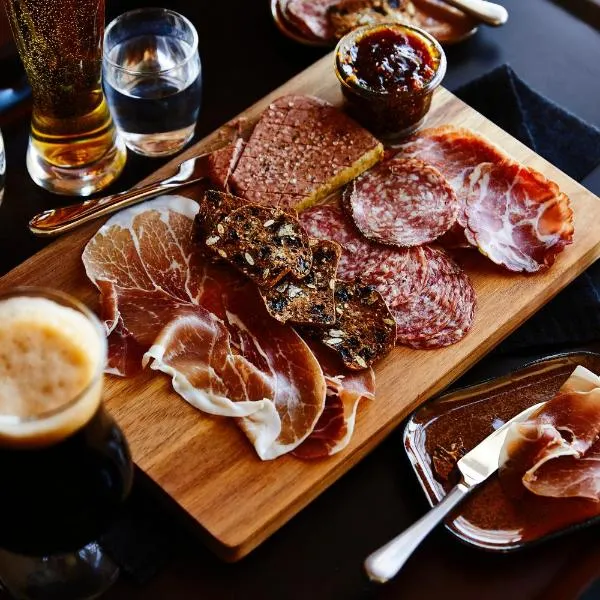 Kimpton - Armory Hotel Bozeman by IHG, hotel in Bozeman