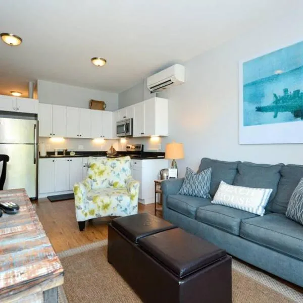 Siesta Cooler: Only Minutes Walk to Siesta Beach!, hotelli kohteessa Siesta Key