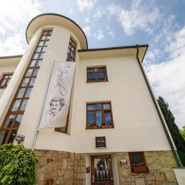 Penzion Sonáta, hotel v destinaci Luhačovice