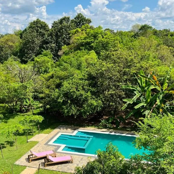 Into The Wild Sigiriya, hotel in Sigiriya