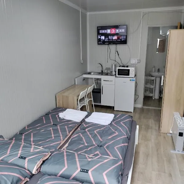 Domino, hotel v Hluboké nad Vltavou