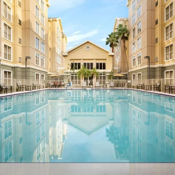 Homewood Suites by Hilton Orlando-International Drive Convention Center, hotel in Orlando