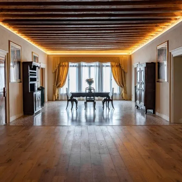 Palazzo Titti Rialto Suites, hotel a Venezia