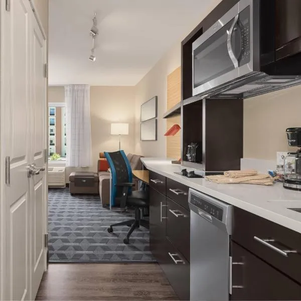 TownePlace Suites by Marriott Charleston Mt. Pleasant, hotel in Charleston