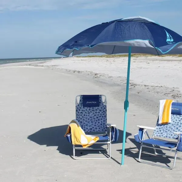 Close to Englewood and Boca Grande beach, monthly New Vacation Villa, hotel in Englewood