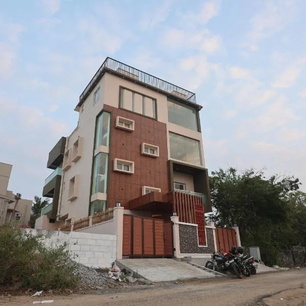MM Beach House & Party Hall, hotel di Chennai