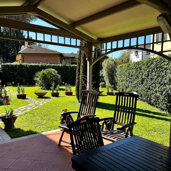 Il Villino di Monic Pisa centro, hotel a Pisa