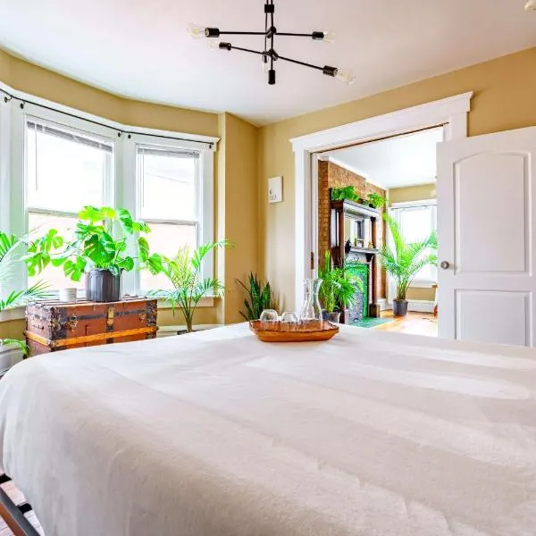 Prime Location Top Rated Free Parking Clean, hotel in Columbus